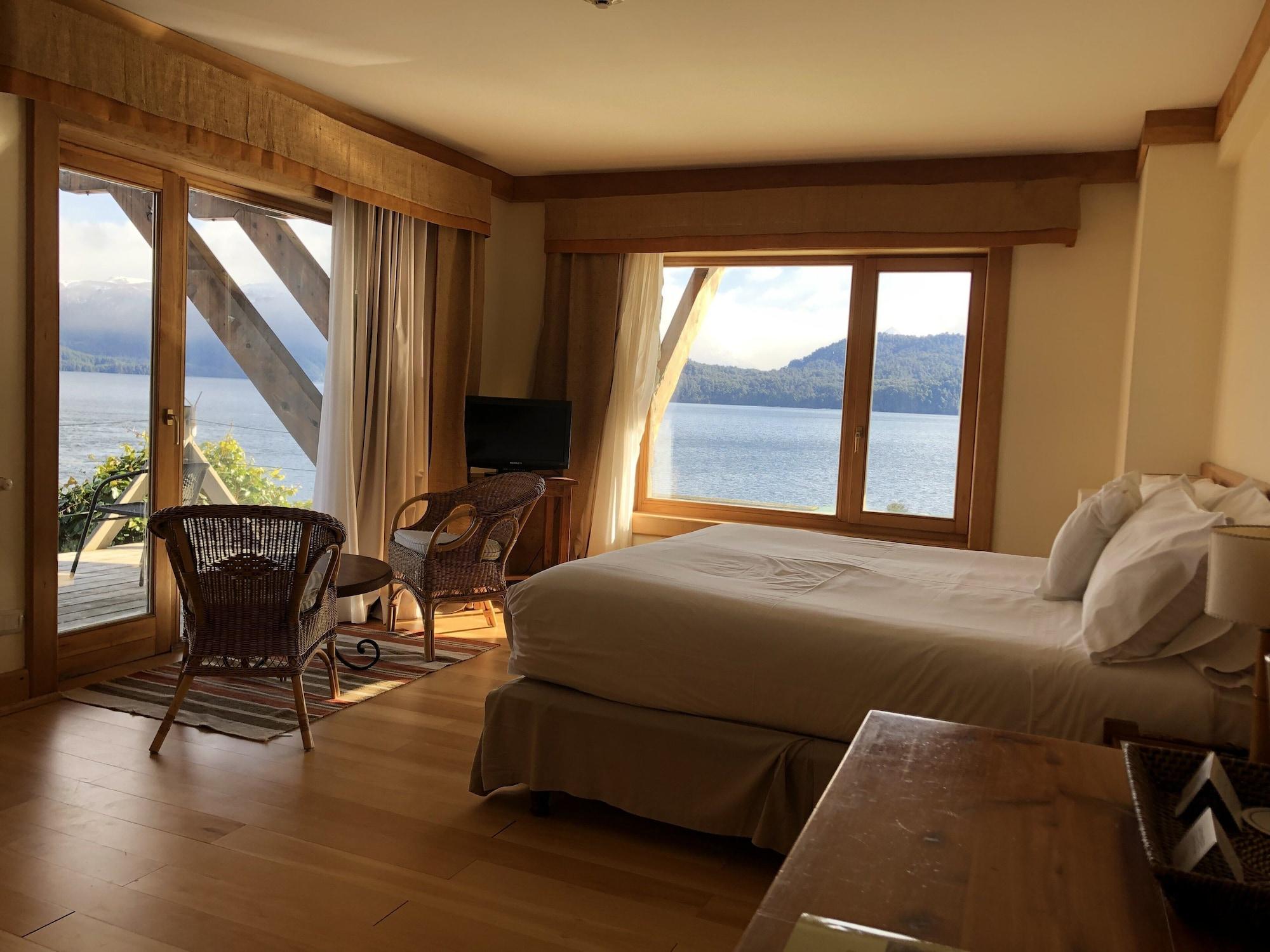 Correntoso Lake & River Hotel Villa La Angostura Exterior photo